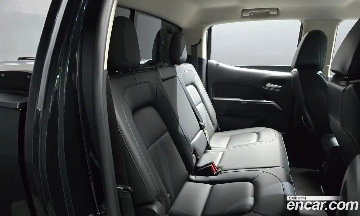 Chevrolet Colorado 2021 3.6 автомат (гидро), фото 11