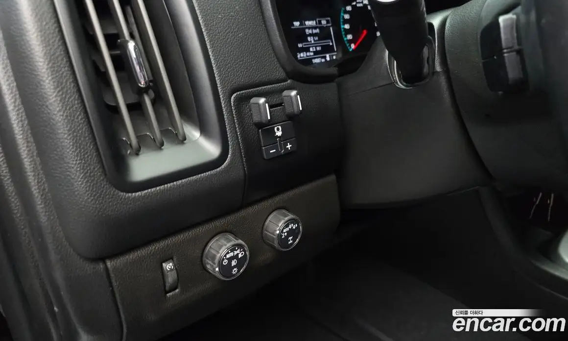 Chevrolet Colorado 2021 3.6 автомат (гидро), фото 18