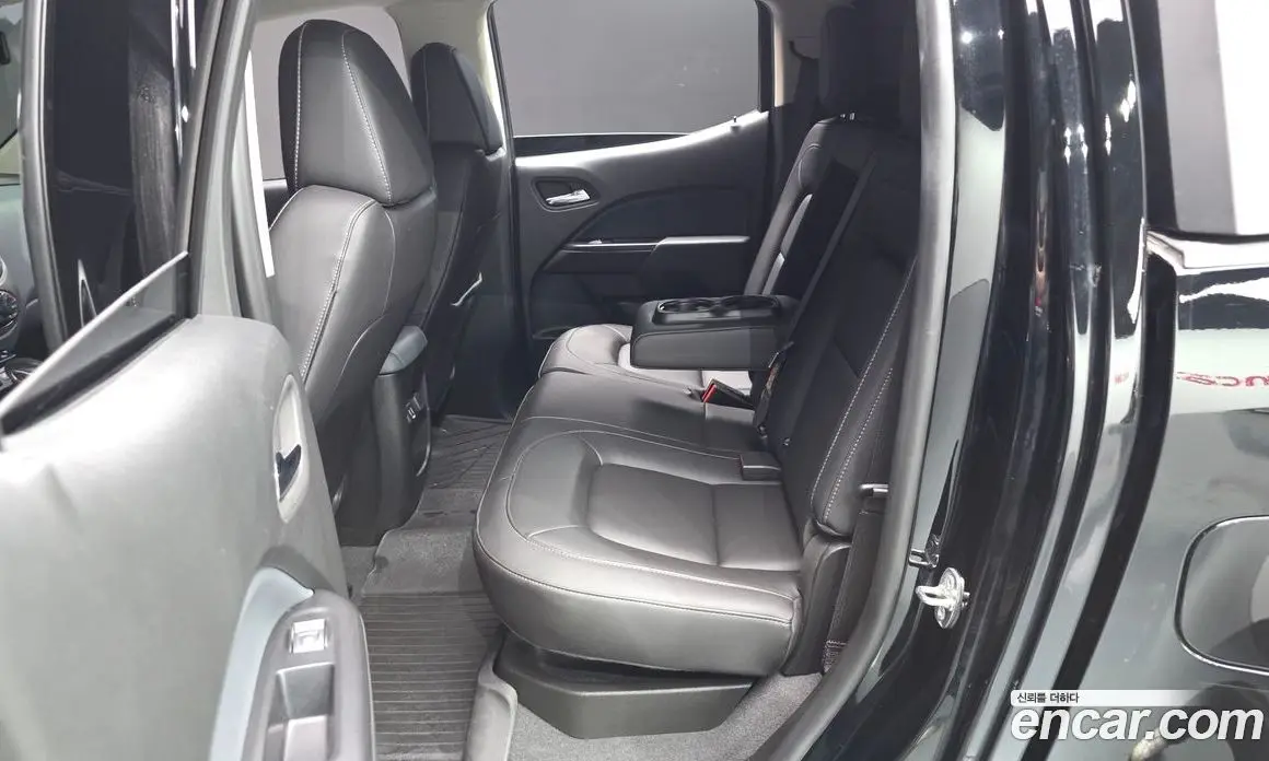 Chevrolet Colorado 2022 3.6 автомат (гидро), фото 18