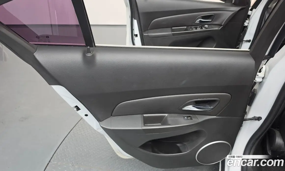Chevrolet Cruze 2014 1.4 автомат (гидро), фото 15 Chevrolet Cruze 2014 1.4 автомат (гидро), фото 15