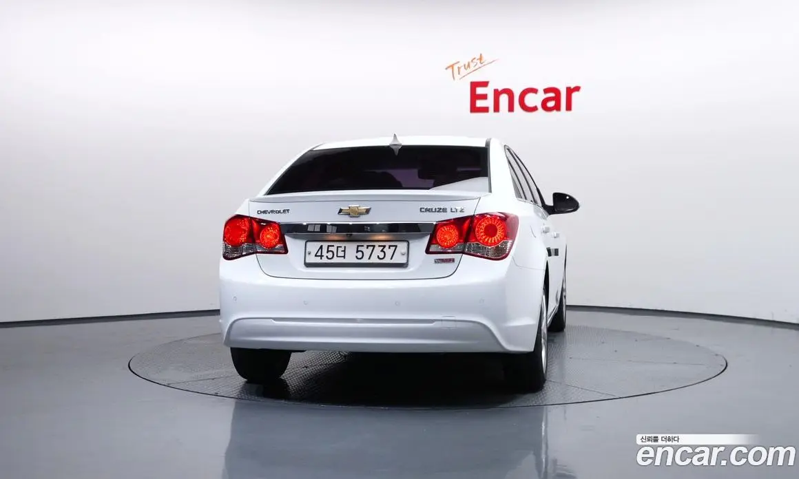 Chevrolet Cruze 2014 1.4 автомат (гидро), фото 4 Chevrolet Cruze 2014 1.4 автомат (гидро), фото 4