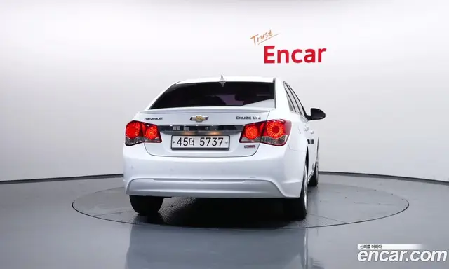 Chevrolet Cruze 2014 1.4 автомат (гидро), миниатюра 4 Chevrolet Cruze 2014 1.4 автомат (гидро), миниатюра 4