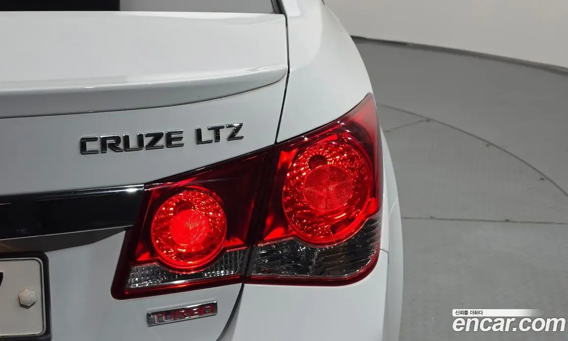 Chevrolet Cruze 2014 1.4 автомат (гидро), фото 9 Chevrolet Cruze 2014 1.4 автомат (гидро), фото 9