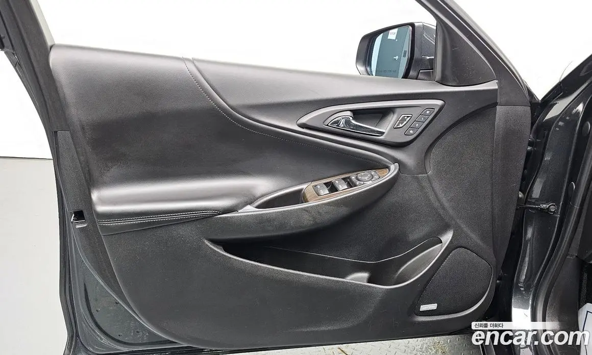 Chevrolet Malibu 2017 2.0 автомат (гидро), фото 14