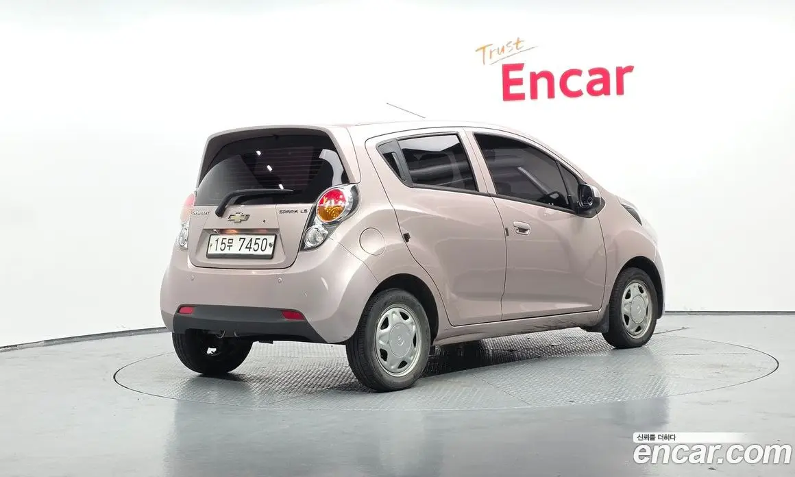 Chevrolet Spark 2012 1.0 автомат (гидро), фото 1 Chevrolet Spark 2012 1.0 автомат (гидро), фото 1