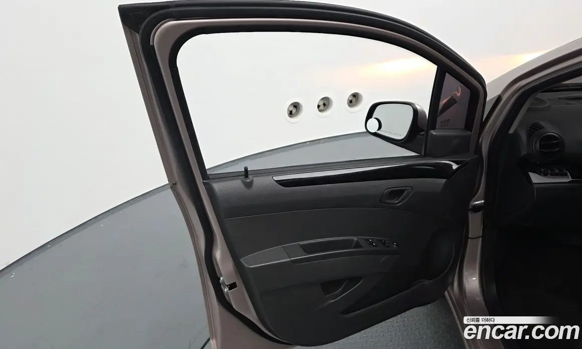 Chevrolet Spark 2012 1.0 автомат (гидро), фото 12 Chevrolet Spark 2012 1.0 автомат (гидро), фото 12