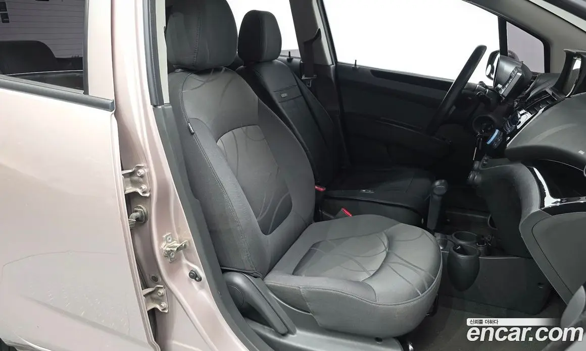 Chevrolet Spark 2012 1.0 автомат (гидро), фото 15 Chevrolet Spark 2012 1.0 автомат (гидро), фото 15