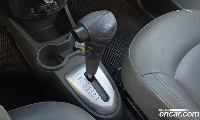 Chevrolet Spark 2013 1.0 автомат (гидро), миниатюра 12