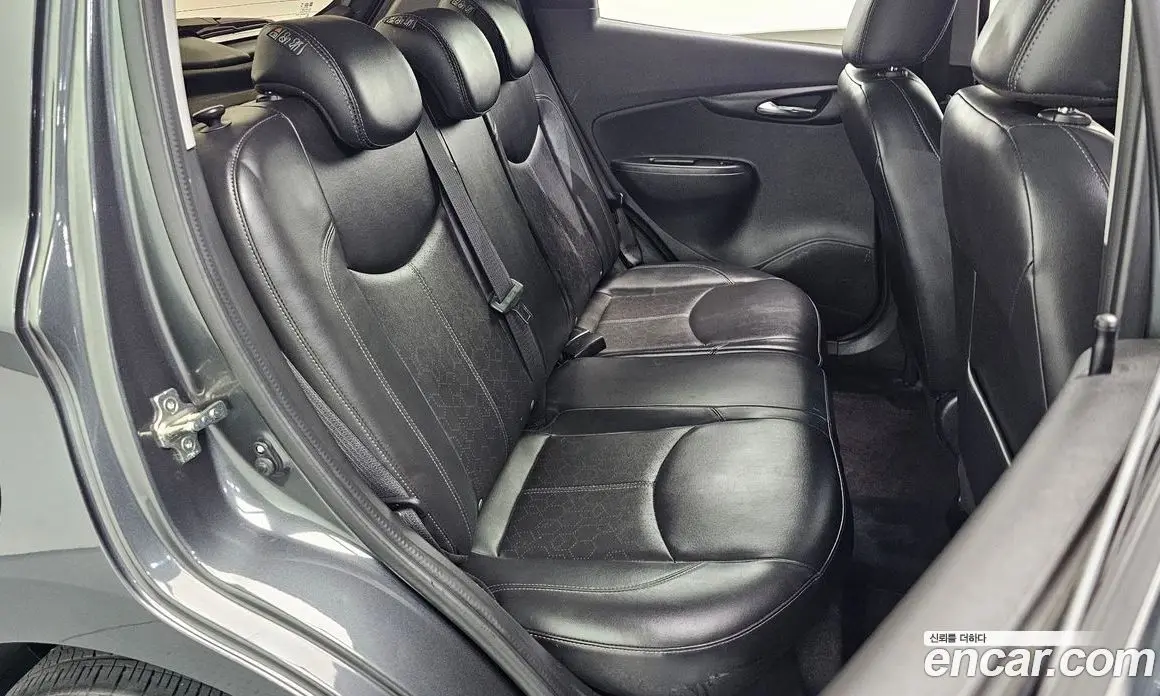 Chevrolet Spark 2016 1.0 автомат (гидро), фото 17