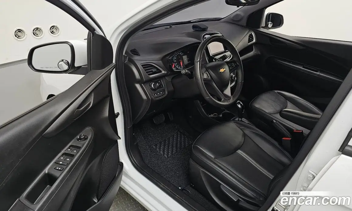Chevrolet Spark 2019 1.0 автомат (гидро), фото 13