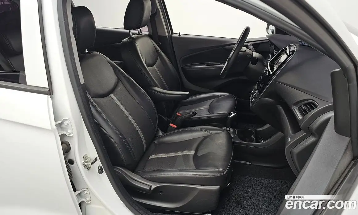 Chevrolet Spark 2019 1.0 автомат (гидро), фото 16