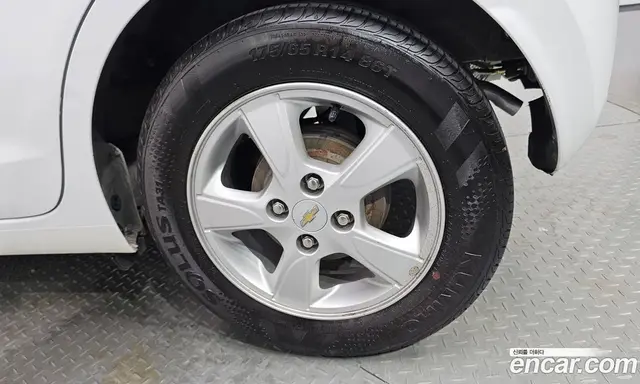 Chevrolet Spark 2019 1.0 автомат (гидро), миниатюра 7