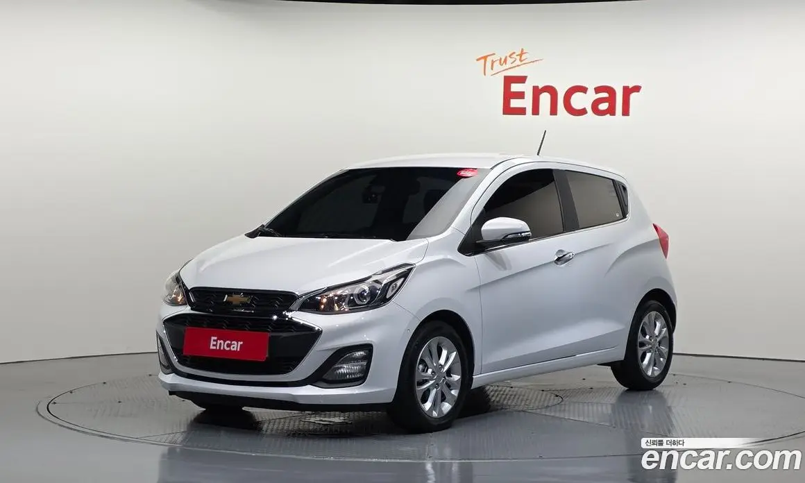 Chevrolet Spark 2019 1.0 автомат (гидро), фото 1 Chevrolet Spark 2019 1.0 автомат (гидро), фото 1