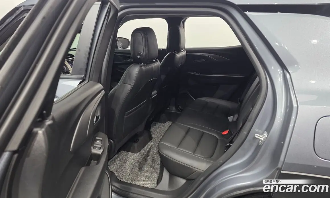 Chevrolet TrailBlazer 2021 1.3 автомат (гидро), фото 16 Chevrolet TrailBlazer 2021 1.3 автомат (гидро), фото 16