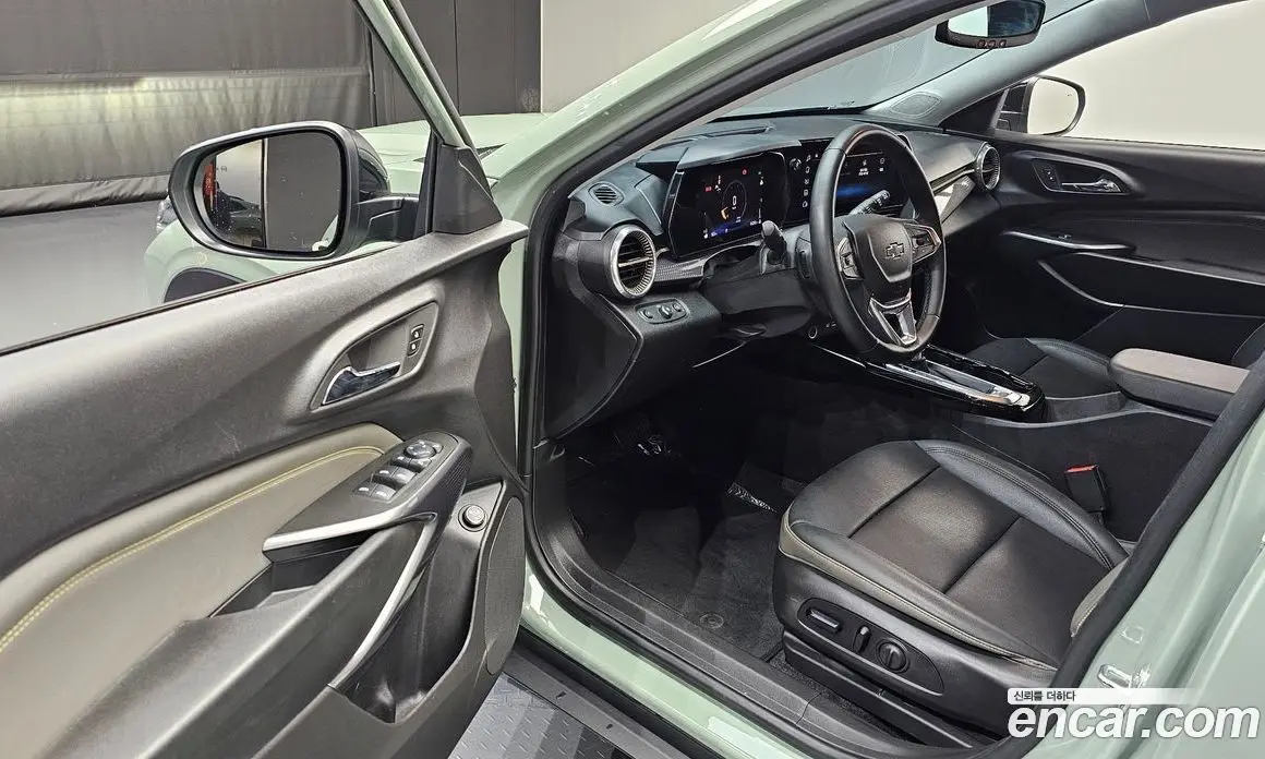 Chevrolet Trax 2025 1.2 автомат (гидро), фото 13