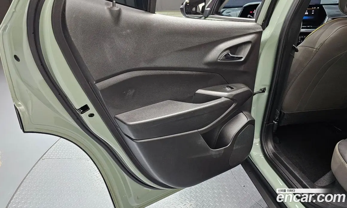 Chevrolet Trax 2025 1.2 автомат (гидро), фото 15
