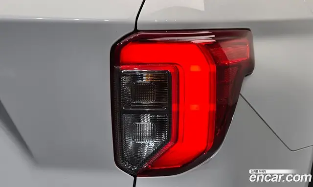 Ford Explorer 2022 2.3 автомат (гидро), миниатюра 9 Ford Explorer 2022 2.3 автомат (гидро), миниатюра 9