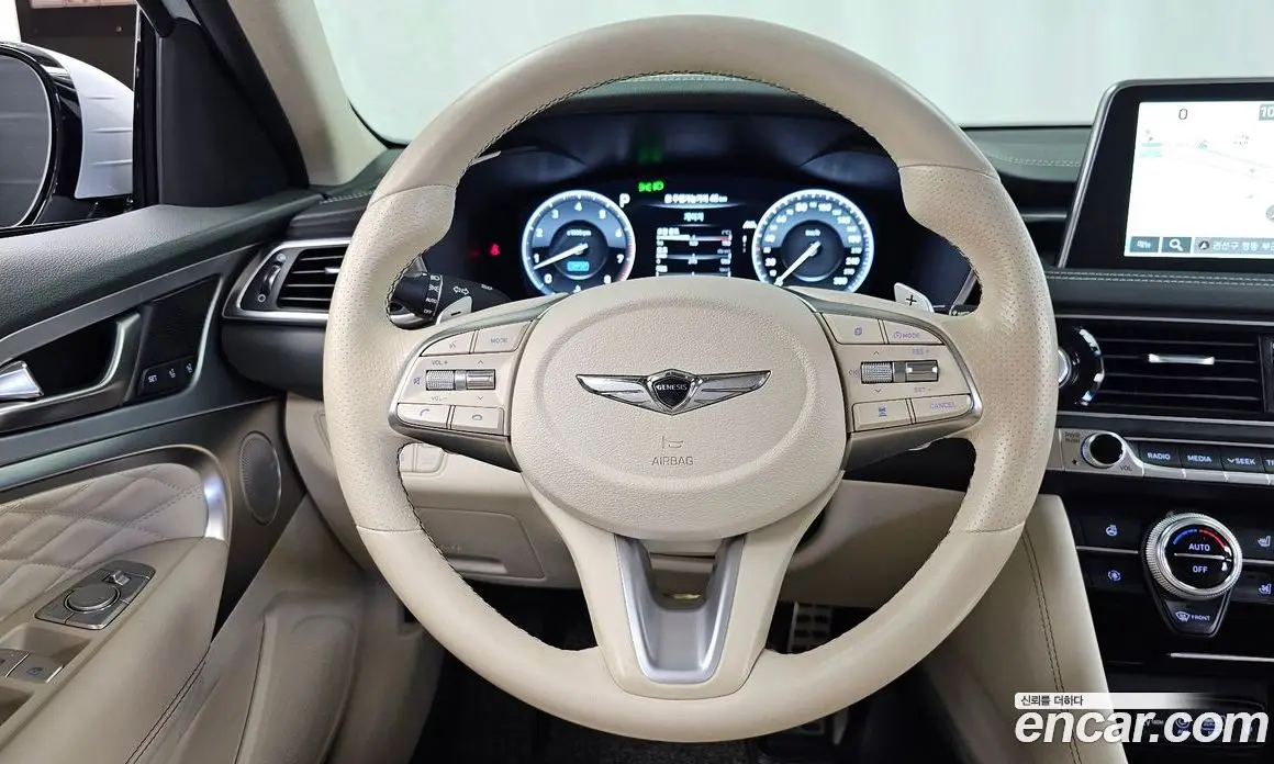 Genesis G70 2018 3.3 автомат (гидро), фото 19 Genesis G70 2018 3.3 автомат (гидро), фото 19