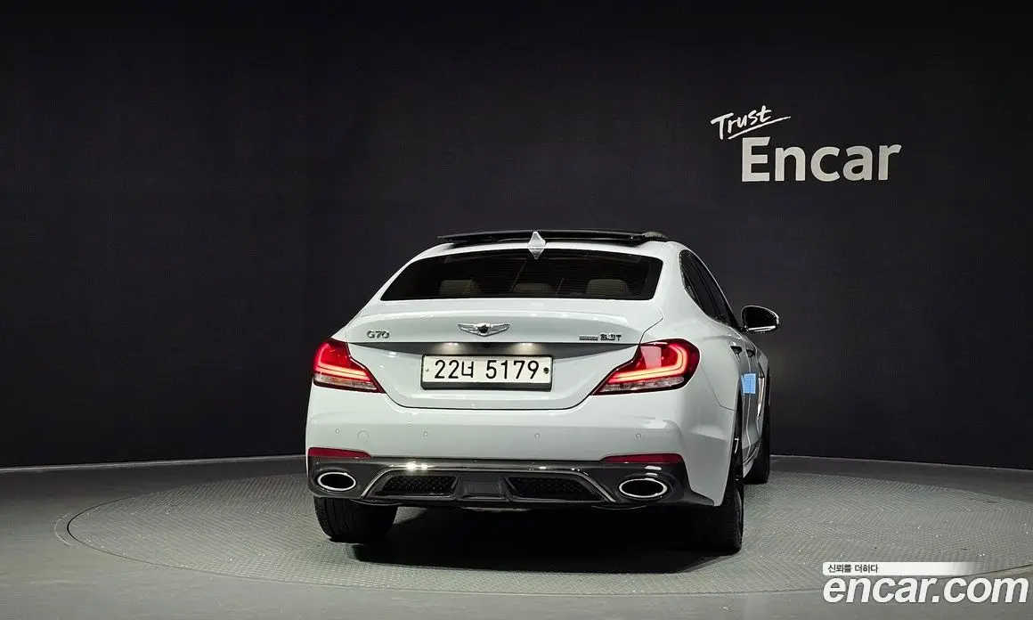 Genesis G70 2018 3.3 автомат (гидро), фото 4 Genesis G70 2018 3.3 автомат (гидро), фото 4