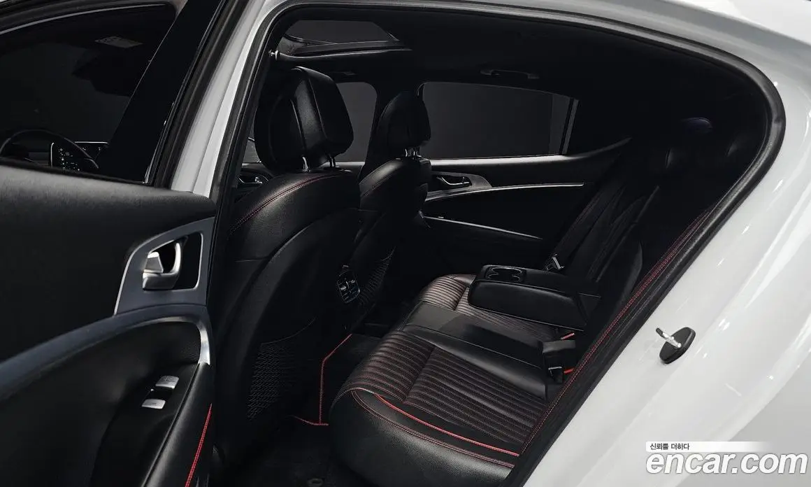 Genesis G70 2018 2.0 автомат (гидро), фото 18