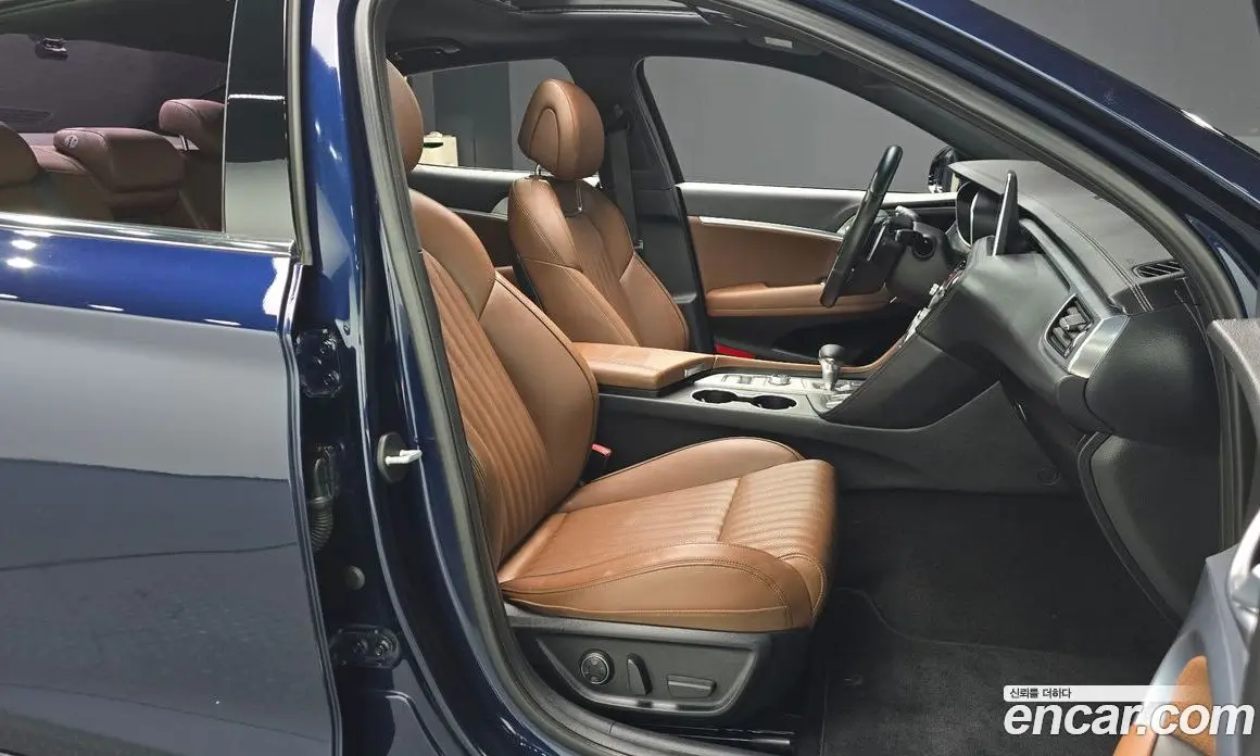 Genesis G70 2018 2.0 автомат (гидро), фото 16