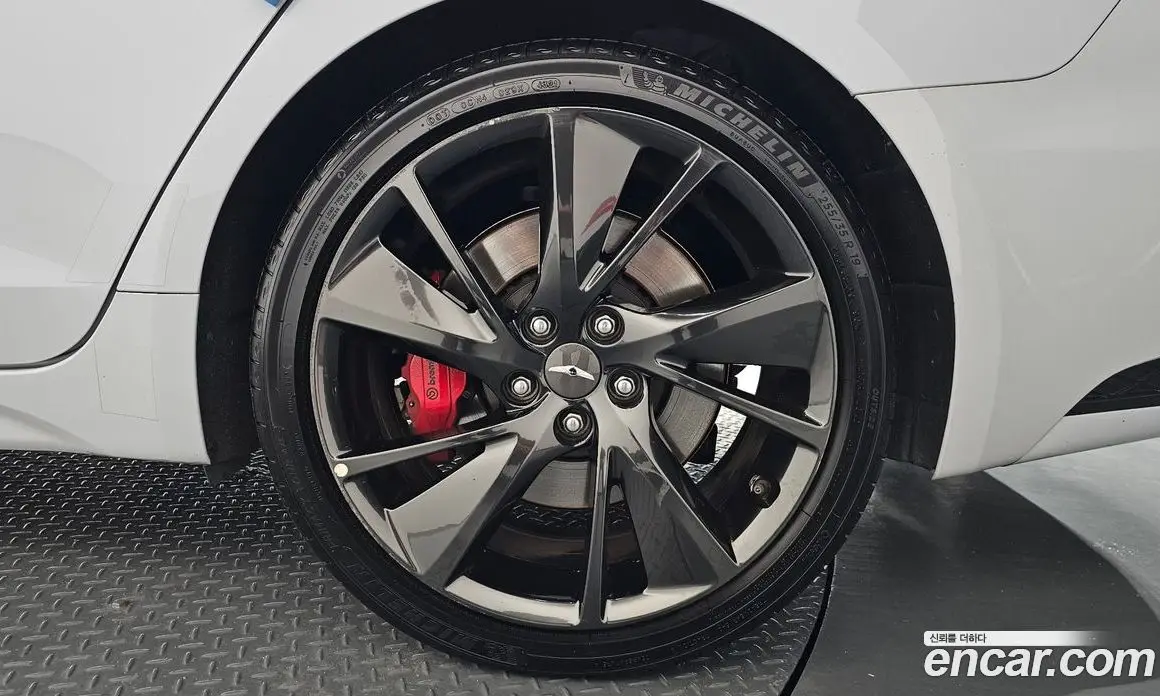Genesis G70 2022 2.0 автомат (гидро), фото 7 Genesis G70 2022 2.0 автомат (гидро), фото 7