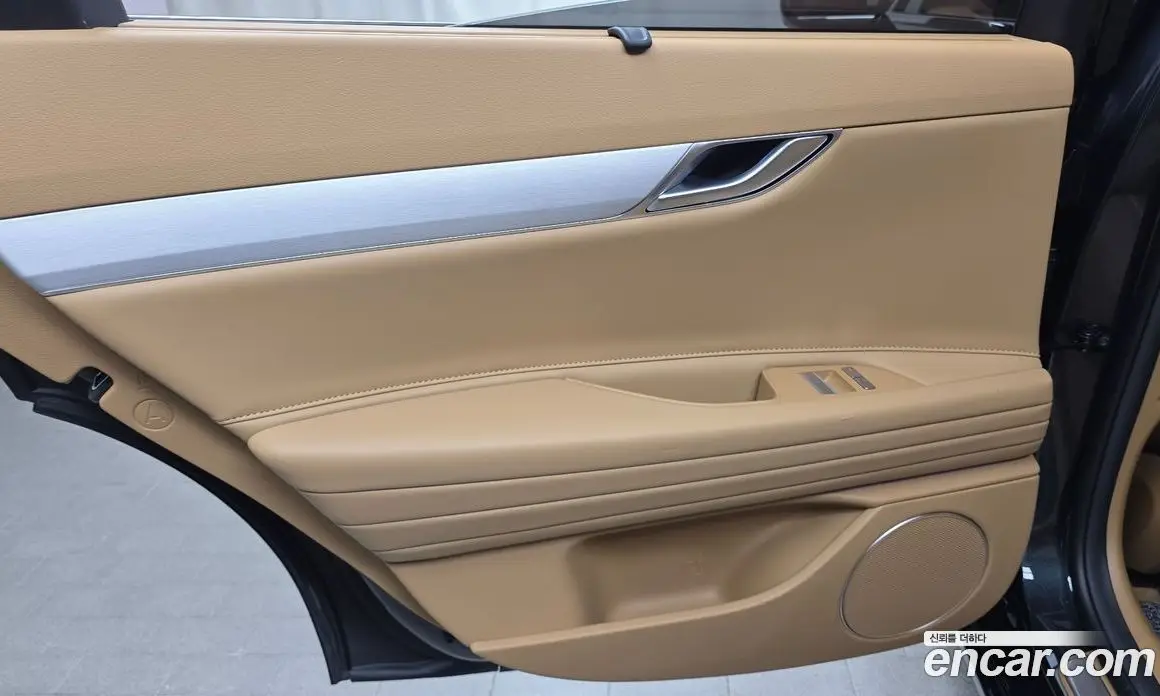 Genesis G80 2025 2.5 автомат (гидро), фото 15 Genesis G80 2025 2.5 автомат (гидро), фото 15