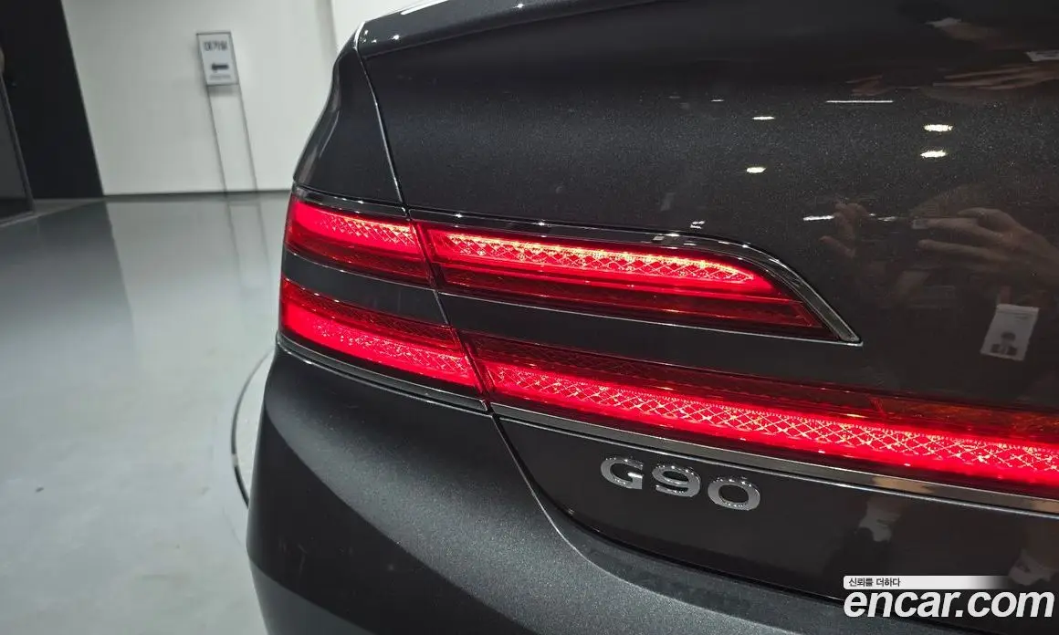Genesis G90 2020 5.0 автомат (гидро), фото 8 Genesis G90 2020 5.0 автомат (гидро), фото 8