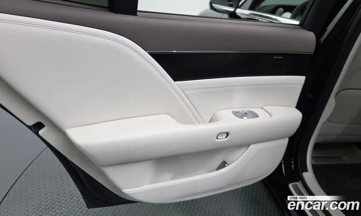 Genesis G90 2024 3.5 автомат (гидро), фото 15 Genesis G90 2024 3.5 автомат (гидро), фото 15