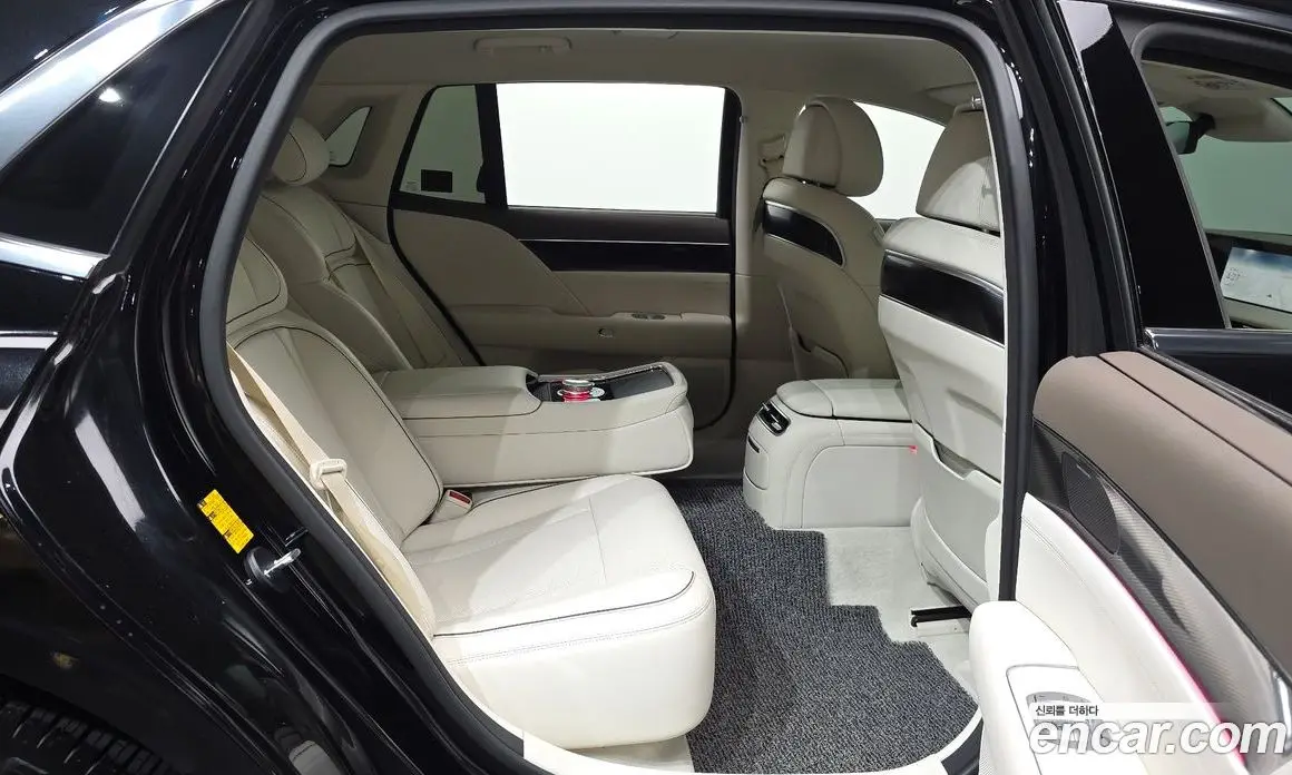 Genesis G90 2024 3.5 автомат (гидро), фото 18 Genesis G90 2024 3.5 автомат (гидро), фото 18
