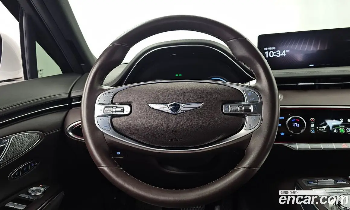 Genesis GV70 2021 2.5 автомат (гидро), фото 18 Genesis GV70 2021 2.5 автомат (гидро), фото 18