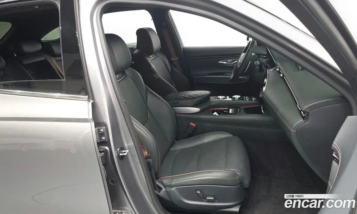 Genesis GV70 2022 2.5 автомат (гидро), фото 15