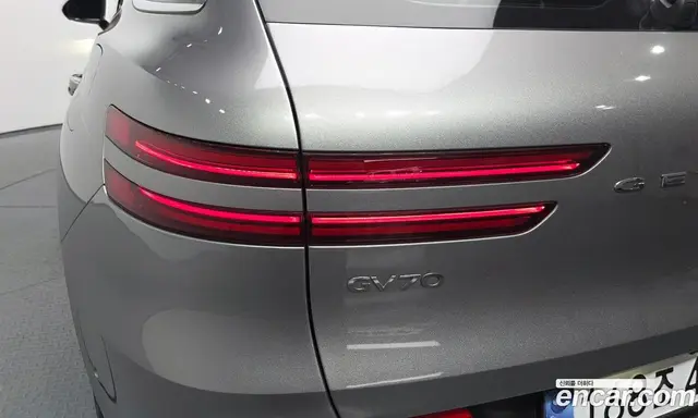 Genesis GV70 2022 2.5 автомат (гидро), миниатюра 8