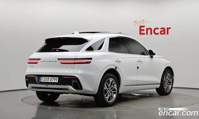 Genesis GV70, 2023, 59 466 км