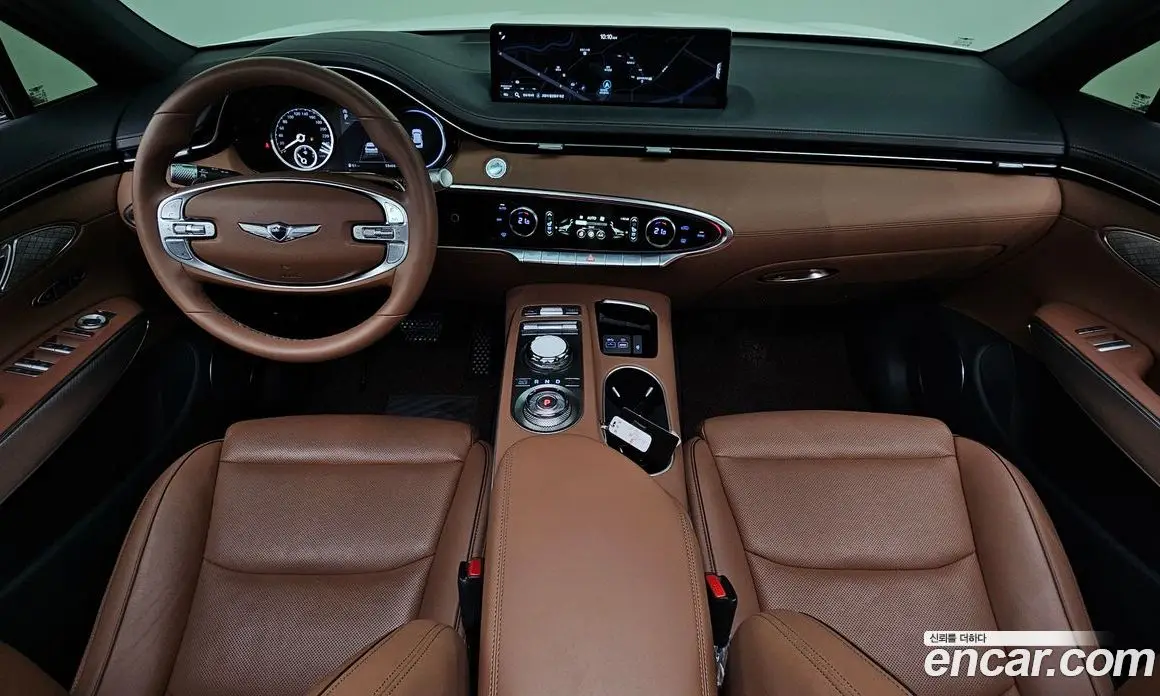 Genesis GV70 2023 2.5 автомат (гидро), фото 9 Genesis GV70 2023 2.5 автомат (гидро), фото 9