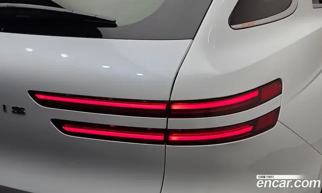Genesis GV70 2024 2.5 автомат (гидро), миниатюра 8 Genesis GV70 2024 2.5 автомат (гидро), миниатюра 8