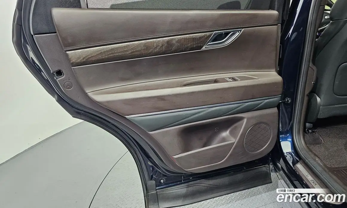 Genesis GV80 2022 2.5 автомат (гидро), фото 15