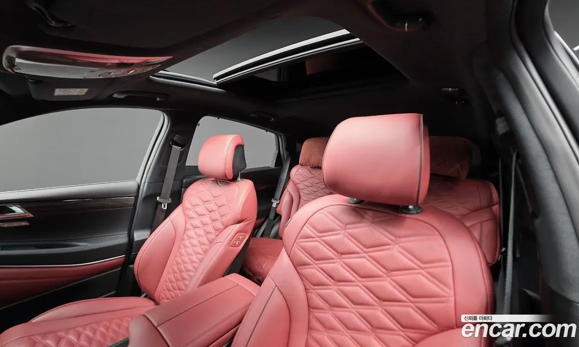 Genesis GV80 2024 2.5 автомат (гидро), фото 18 Genesis GV80 2024 2.5 автомат (гидро), фото 18