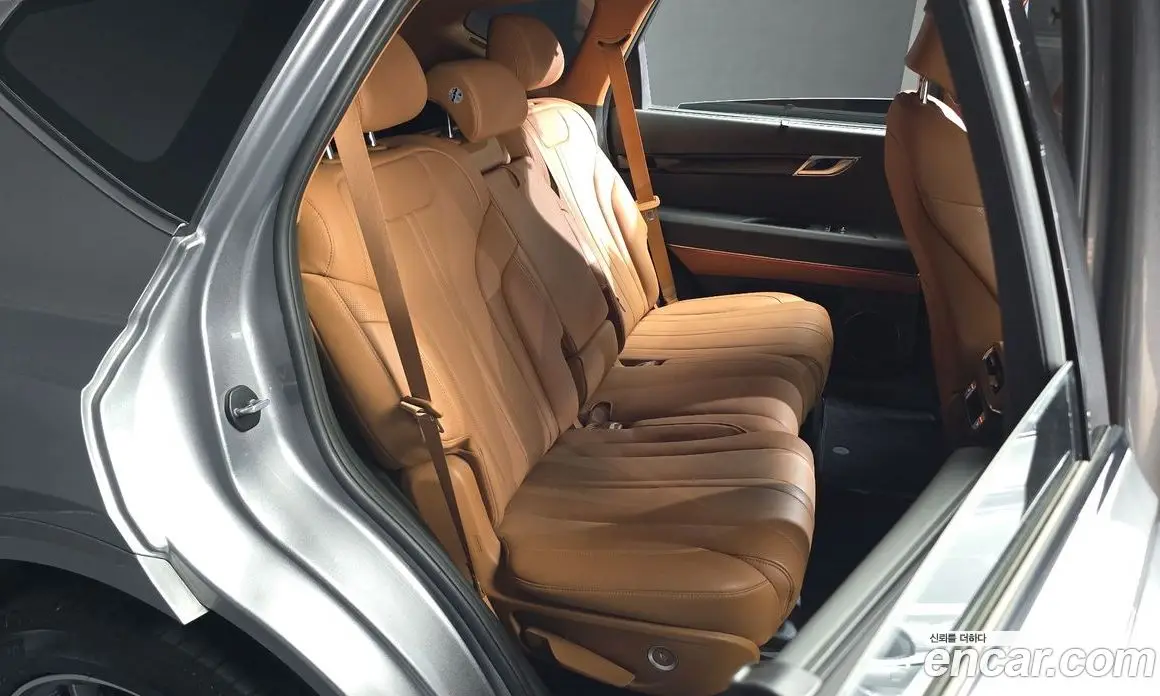 Genesis GV80 2024 2.5 автомат (гидро), фото 18 Genesis GV80 2024 2.5 автомат (гидро), фото 18