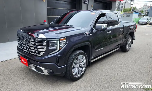 GMC Sierra, 2023, 45 977 км