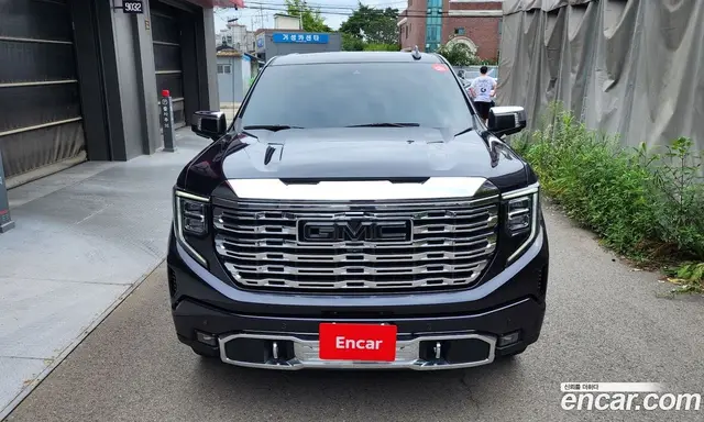 GMC Sierra 2023 6.2 автомат (гидро), миниатюра 3
