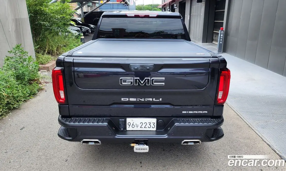GMC Sierra 2023 6.2 автомат (гидро), фото 4