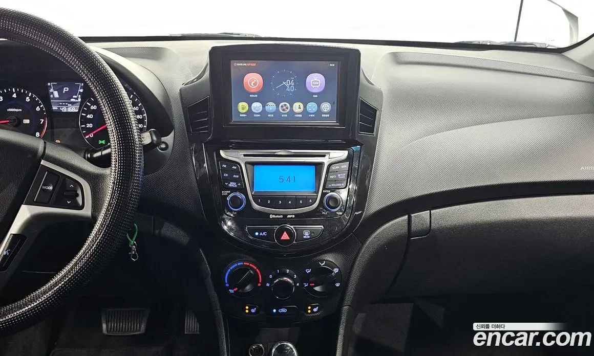 Hyundai Accent 2012 1.4 автомат (гидро), фото 19