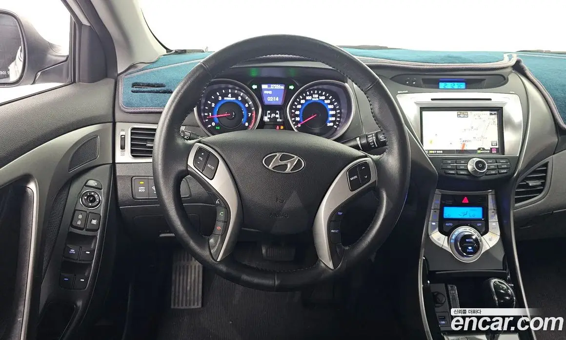 Hyundai Avante 2012 1.6 автомат (гидро), фото 18