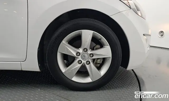 Hyundai Avante 2012 1.6 автомат (гидро), миниатюра 6