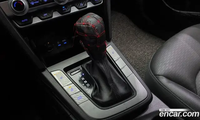 Hyundai Avante 2019 1.6 автомат (гидро), миниатюра 12