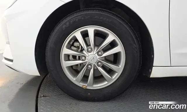 Hyundai Avante 2019 1.6 автомат (гидро), миниатюра 5 Hyundai Avante 2019 1.6 автомат (гидро), миниатюра 5
