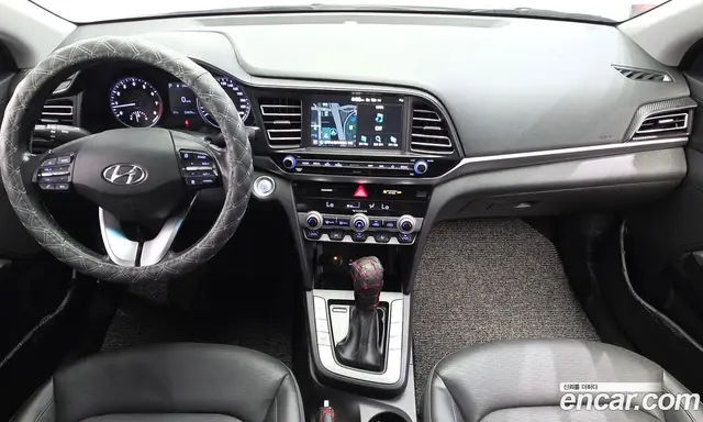 Hyundai Avante 2019 1.6 автомат (гидро), миниатюра 10 Hyundai Avante 2019 1.6 автомат (гидро), миниатюра 10