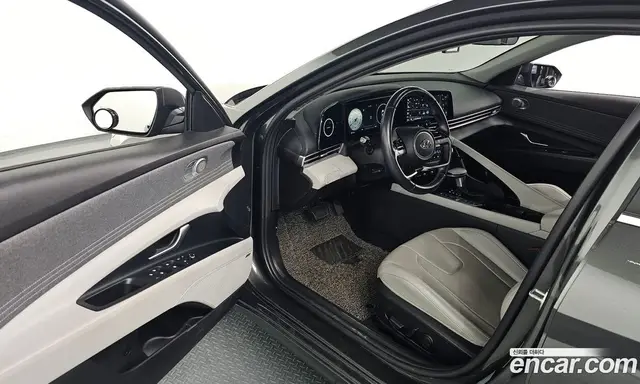 Hyundai Avante 2022 1.6 автомат (гидро), миниатюра 11