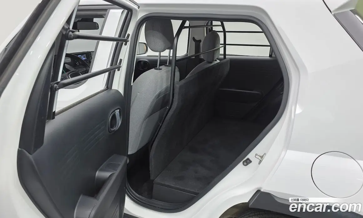 Hyundai Casper 2022 1.0 автомат (гидро), фото 11